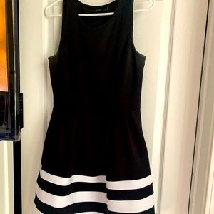 Black and white Penelope dress